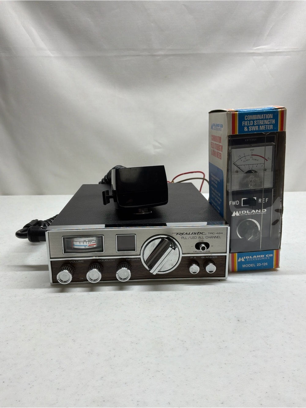 Realistic TRC-424 CB Radio With Mic and New Midland Power Meter - Untested